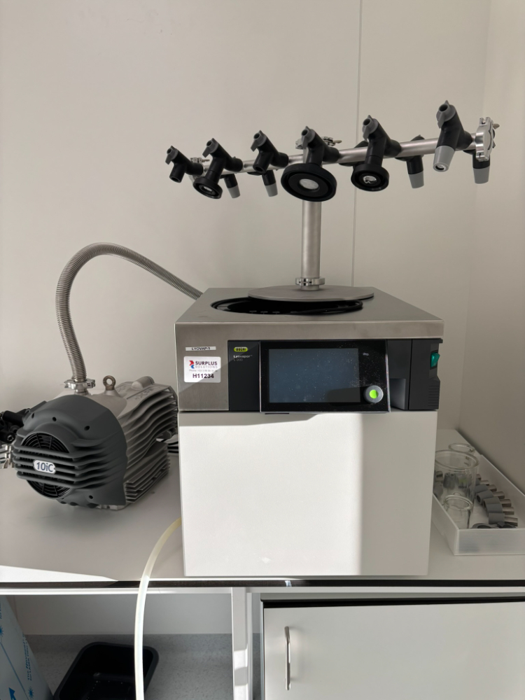 Image of BUCHI Lyovapor L-200 Lyophilizer